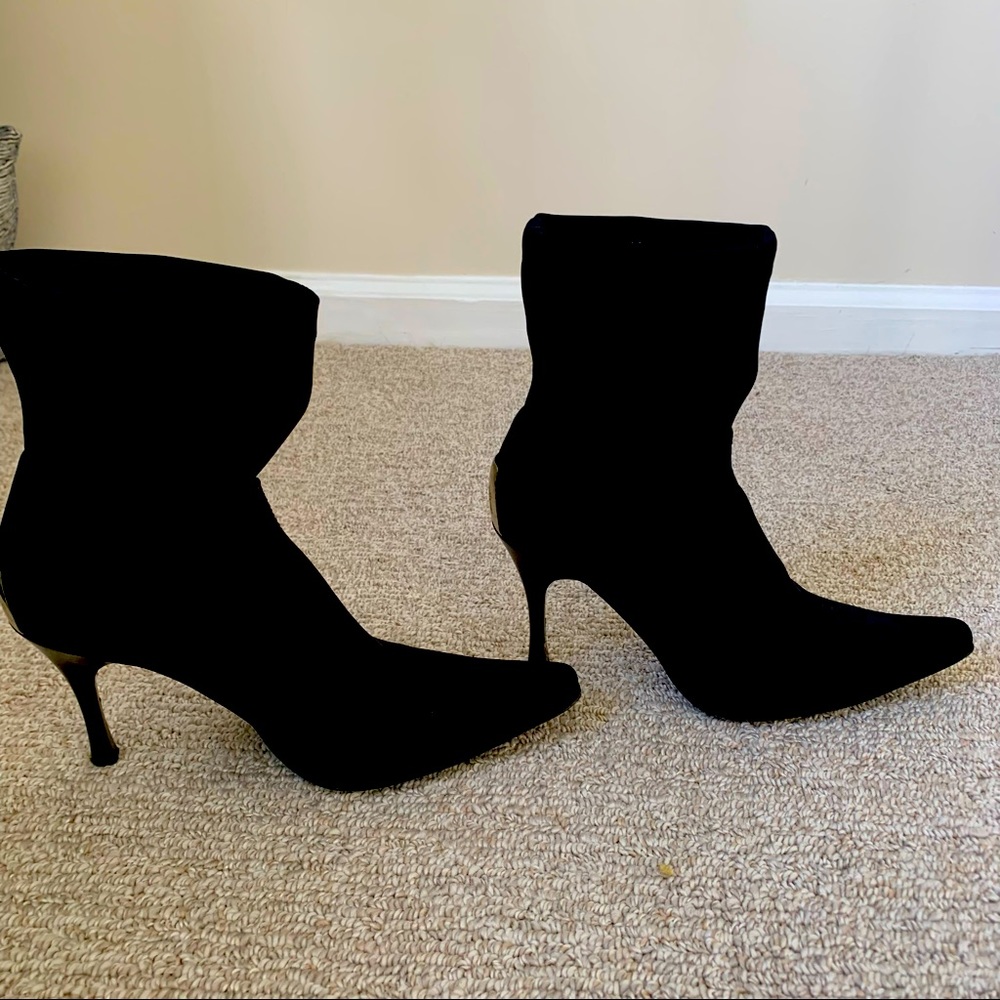 Donald Pliner black stretch booties